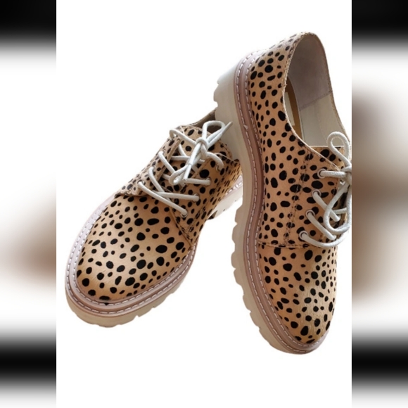 Dolce Vita Shoes - Picture 2 of 3